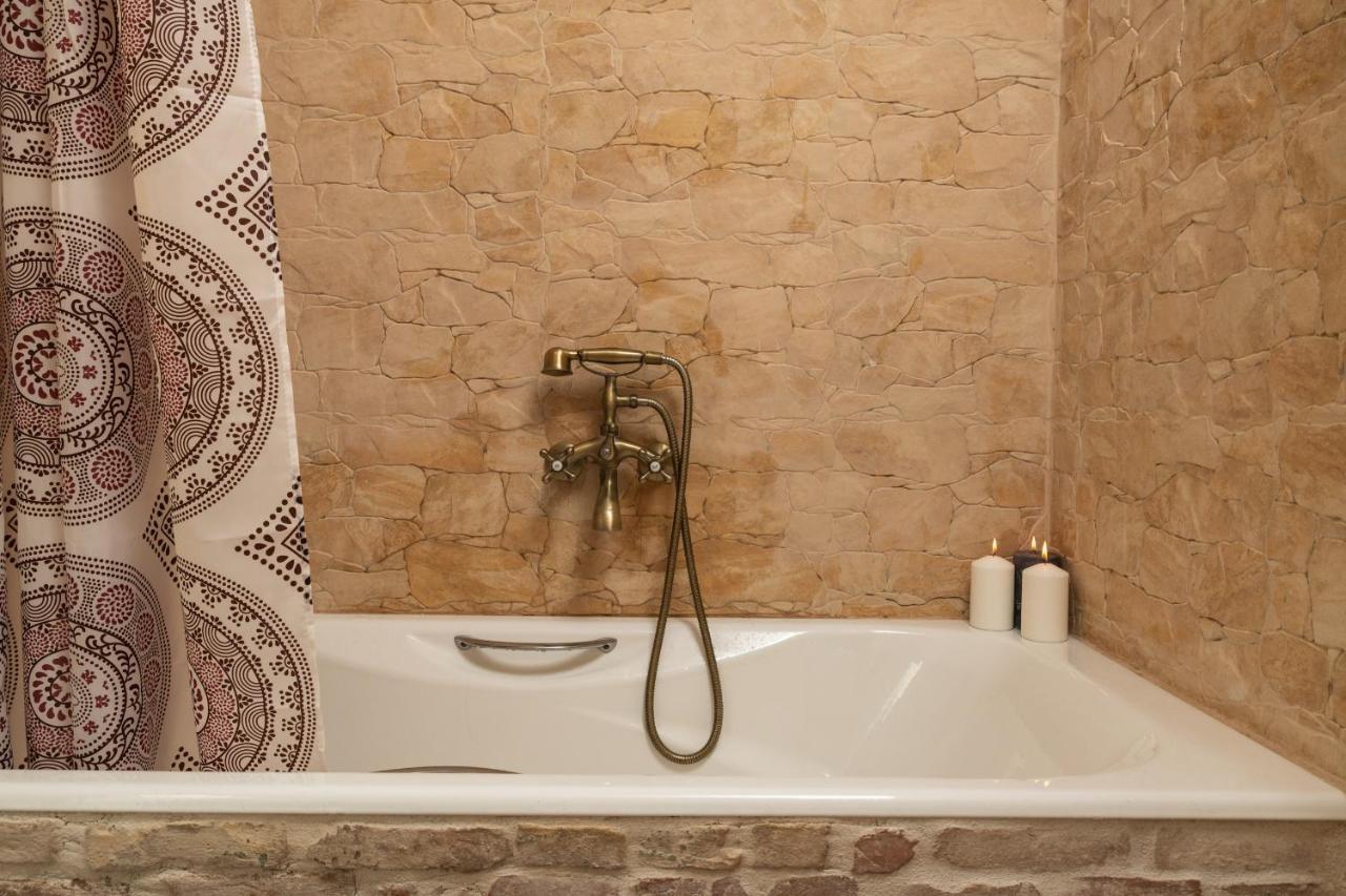 Mansion D Villa Galatas (Chania)
